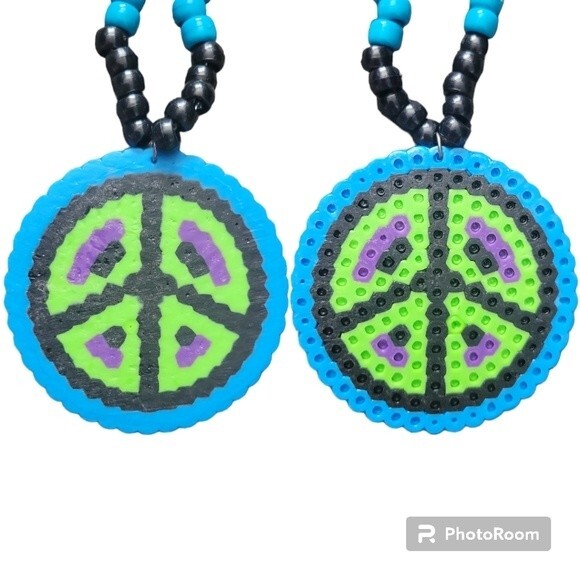 PEACE & GUMBALLS PONY BEAD KANDI SET - 3 PCS - Picture 4 of 5